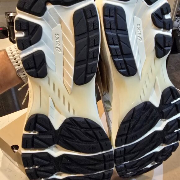 Asics Gel-Terrain White Lake Grey Running New Men Shoes 1203A342-100 Size 13 - Picture 8 of 12